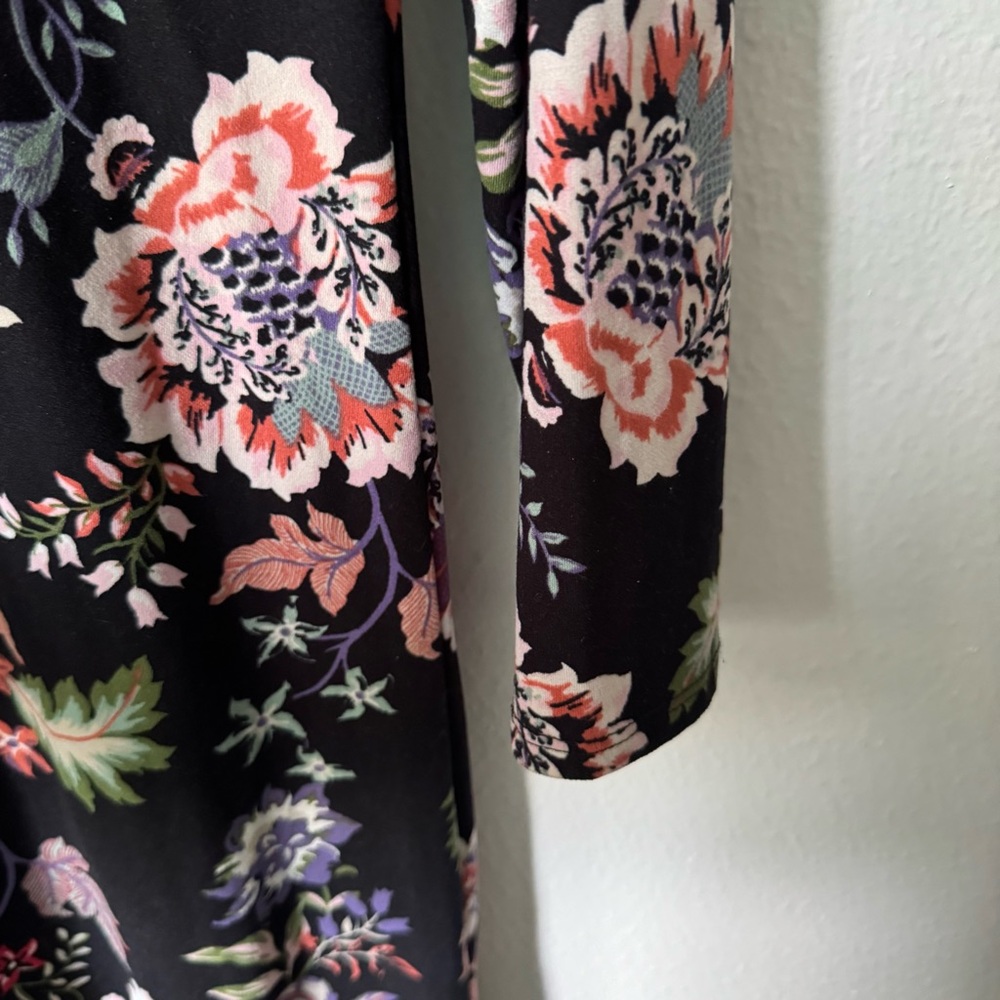 LARA Black Floral Midi Dress - Size Large $15 - Picture 4 of 6